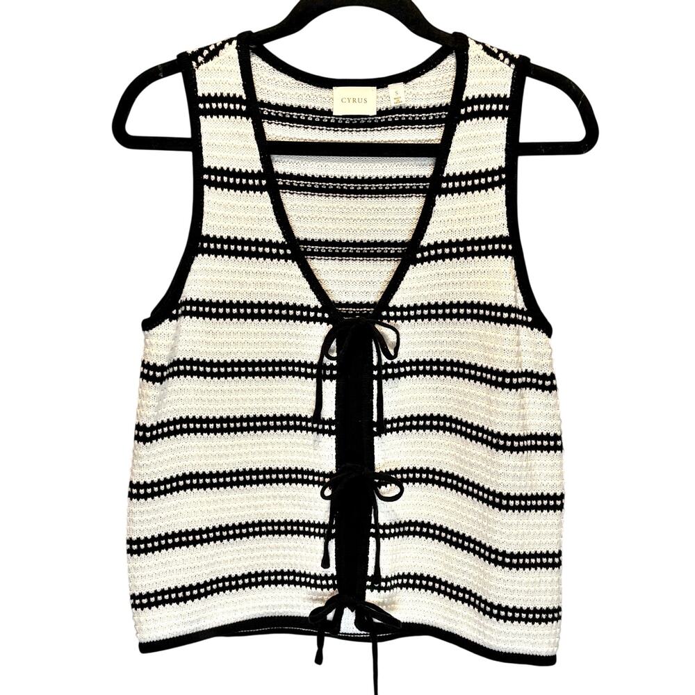 Cyrus Striped Textured Tie Front Sleeveless Sweater Vest - size Small